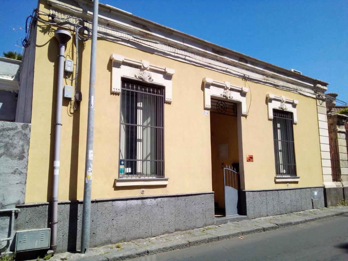 B&B Scirocco D'Africa Catania Exterior photo